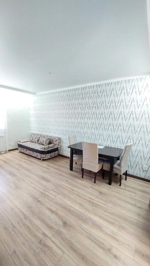 Astina Hotel Astana Luaran gambar