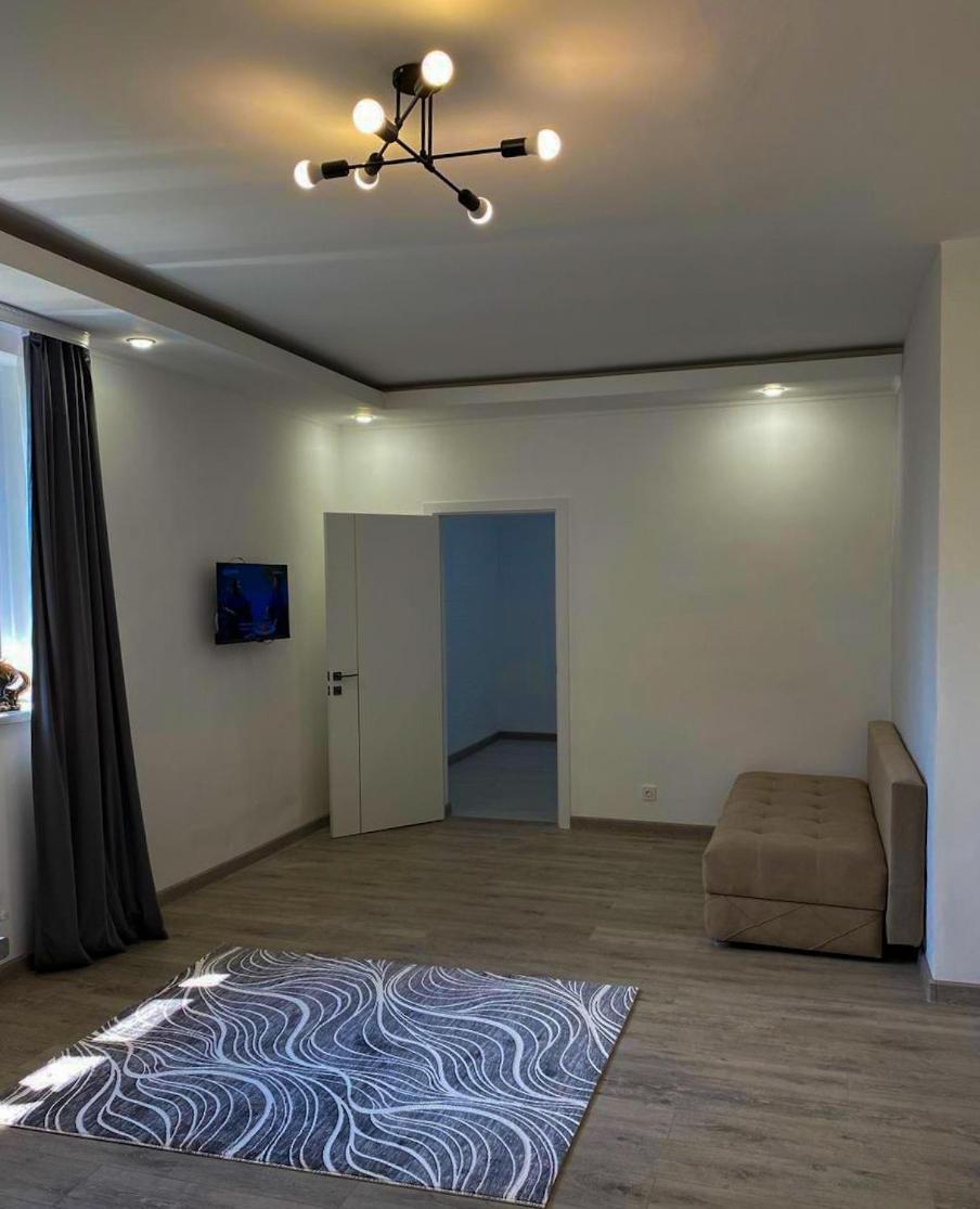 Astina Hotel Astana Luaran gambar