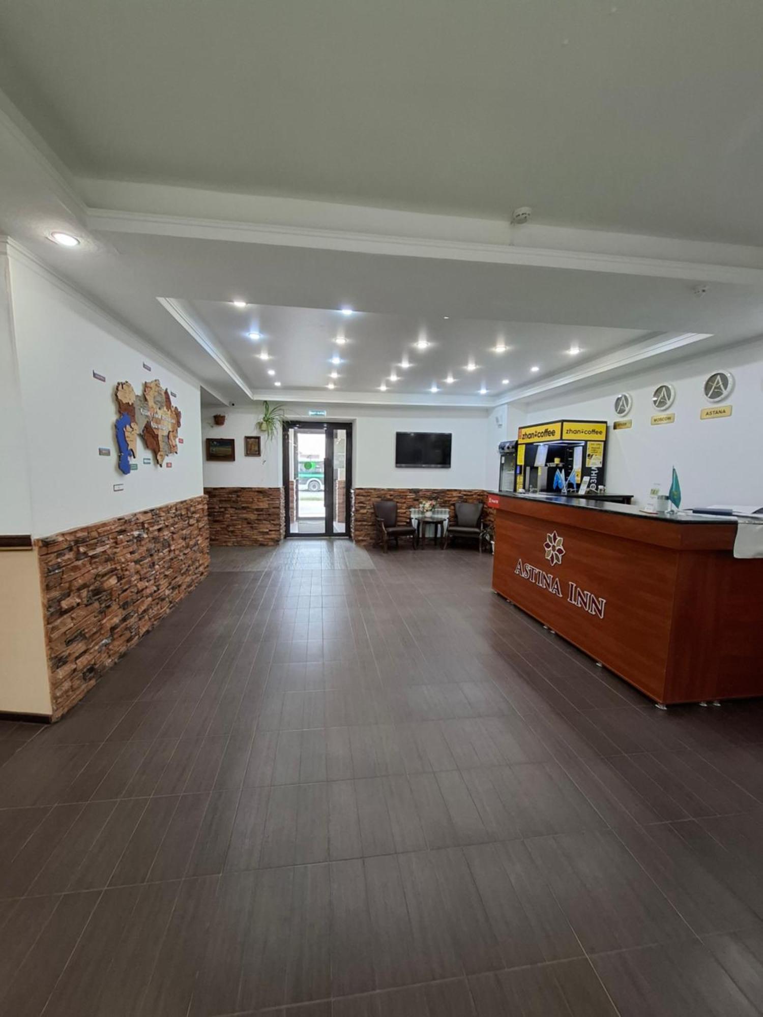 Astina Hotel Astana Luaran gambar