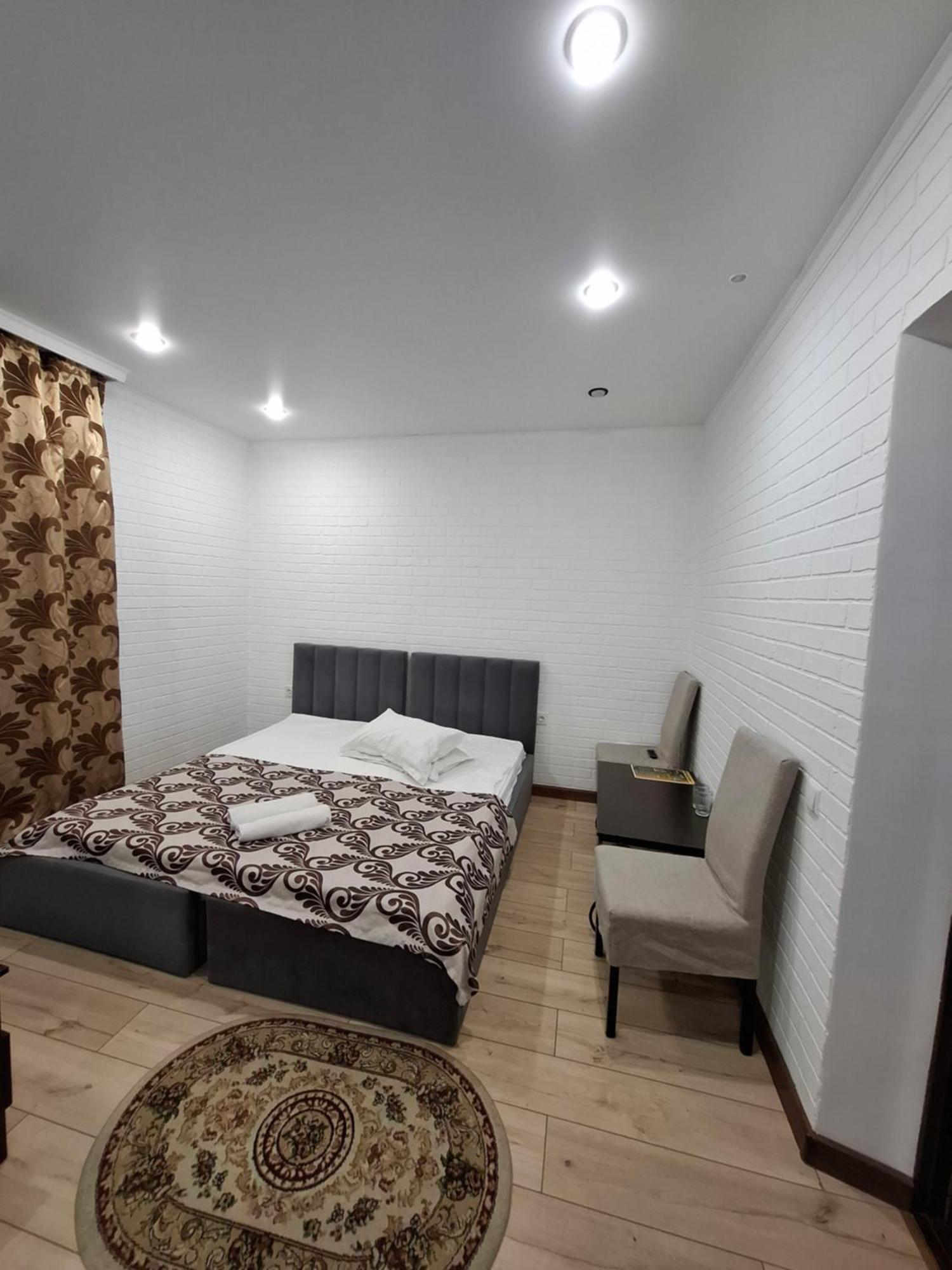 Astina Hotel Astana Luaran gambar