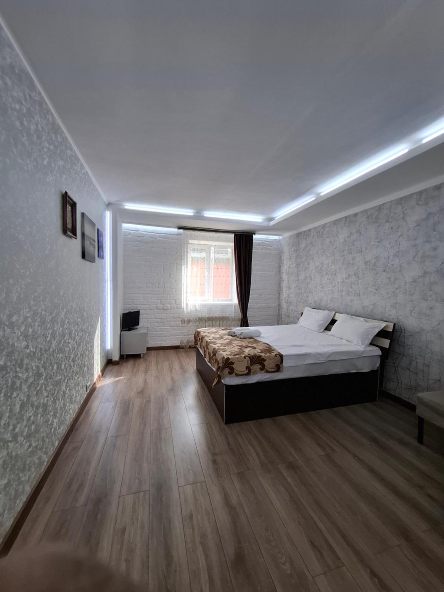 Astina Hotel Astana Luaran gambar