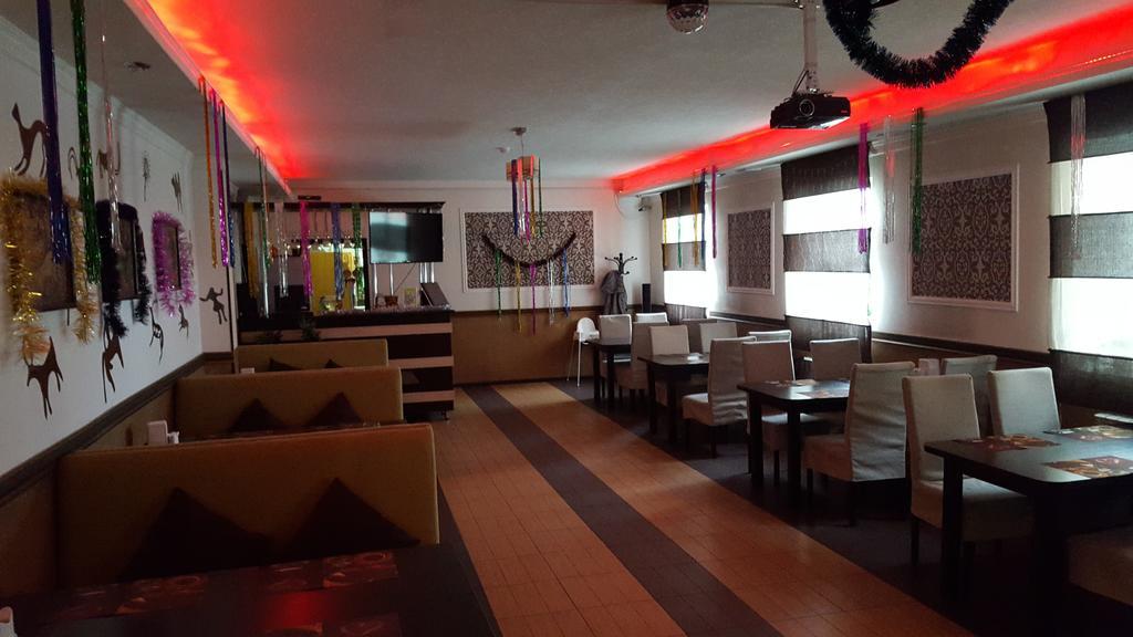 Astina Hotel Astana Luaran gambar