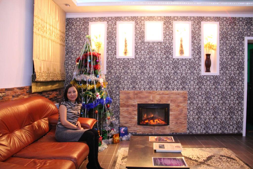 Astina Hotel Astana Luaran gambar