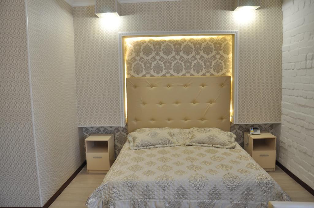 Astina Hotel Astana Luaran gambar