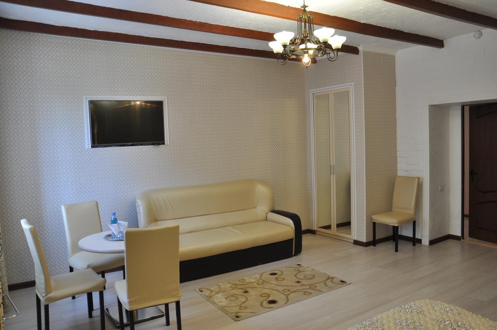 Astina Hotel Astana Luaran gambar