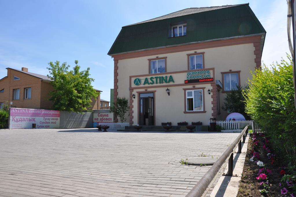 Astina Hotel Astana Luaran gambar
