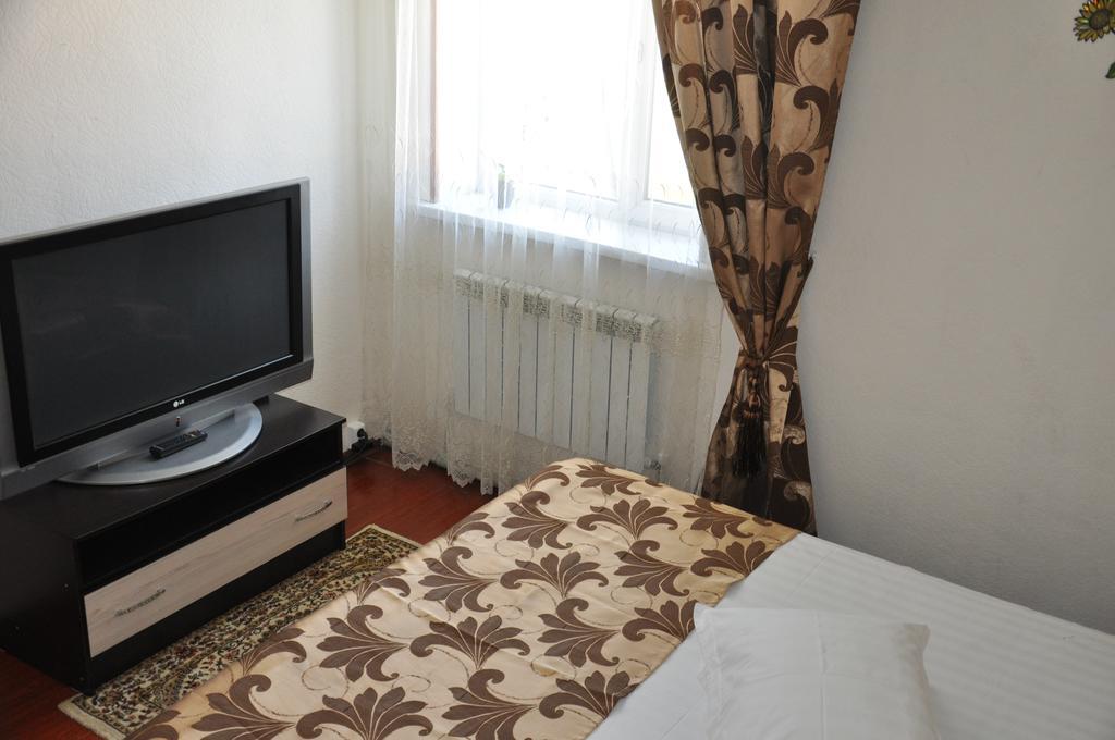 Astina Hotel Astana Luaran gambar